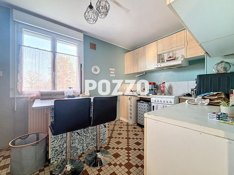 Maison - 93 m² - 5 pièces