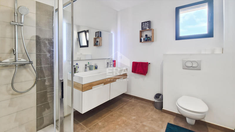 Maison - 134 m² - 5 pièces