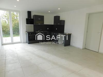 Maison - 75 m² - 5 pièces