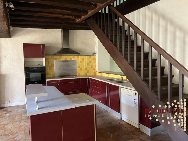 Maison ancienne - 236 m² - 6 pièces