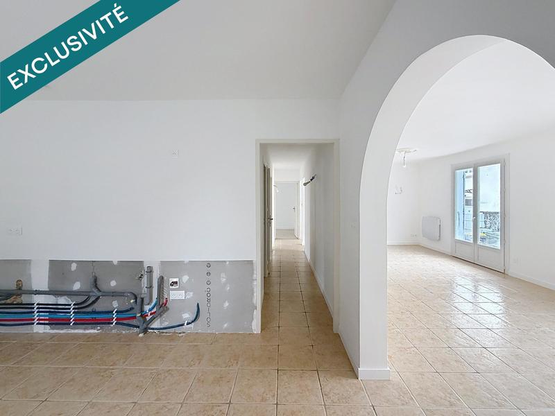 Maison - 90 m² - 5 pièces