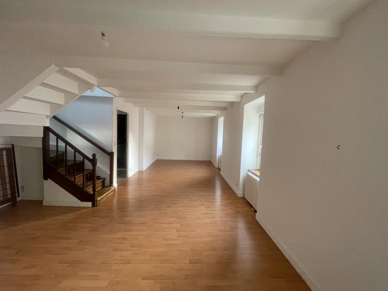 Duplex - 77 m² - 5 pièces