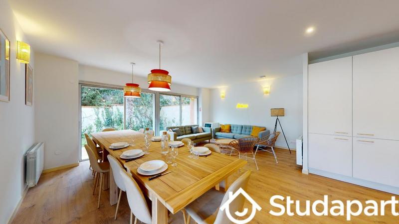 Chambre - 12 m² - 1 pièce