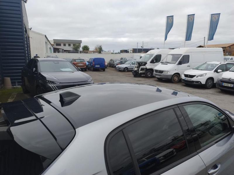 Peugeot 208 II Hybrid 136 eDCS6 Gt