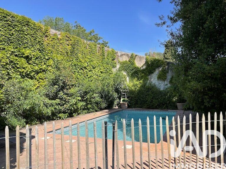 Maison de village - 206 m² - 9 pièces