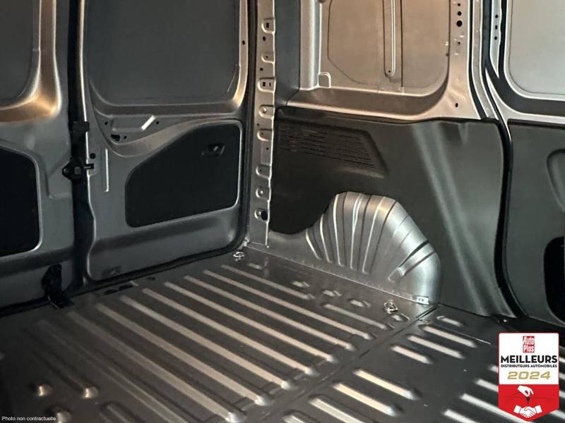 Peugeot Partner m 650 1.5 BlueHDi 130ch 4wd by Dangel