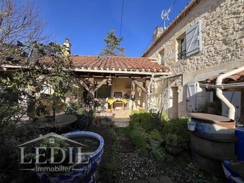 Maison de village - 113 m² - 3 pièces