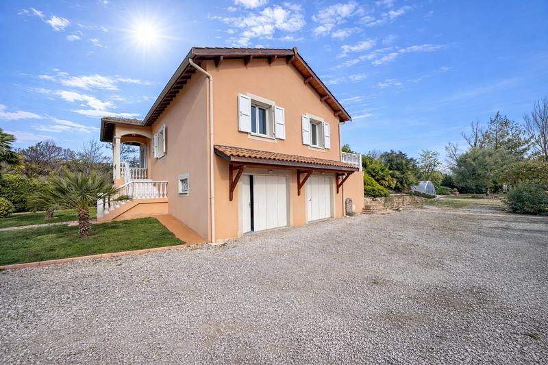 Maison - 119 m² - 5 pièces