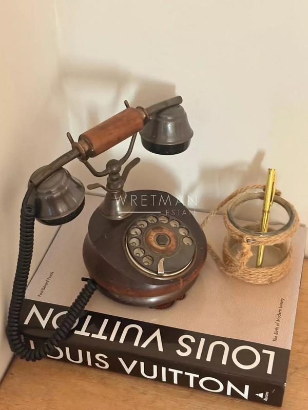 Maison - 240 m² - 8 pièces