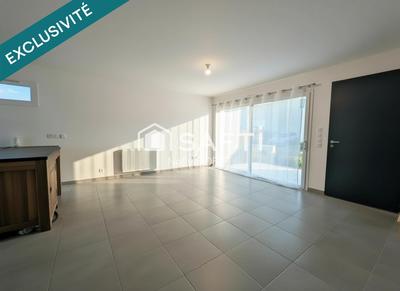 Maison - 81 m² - 4 pièces