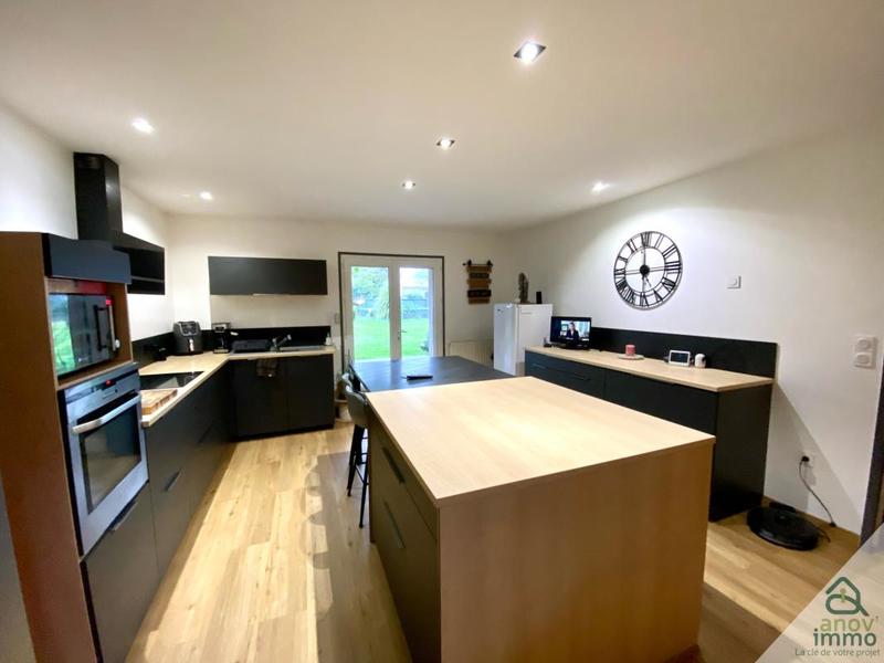 Maison - 160 m² - 5 pièces