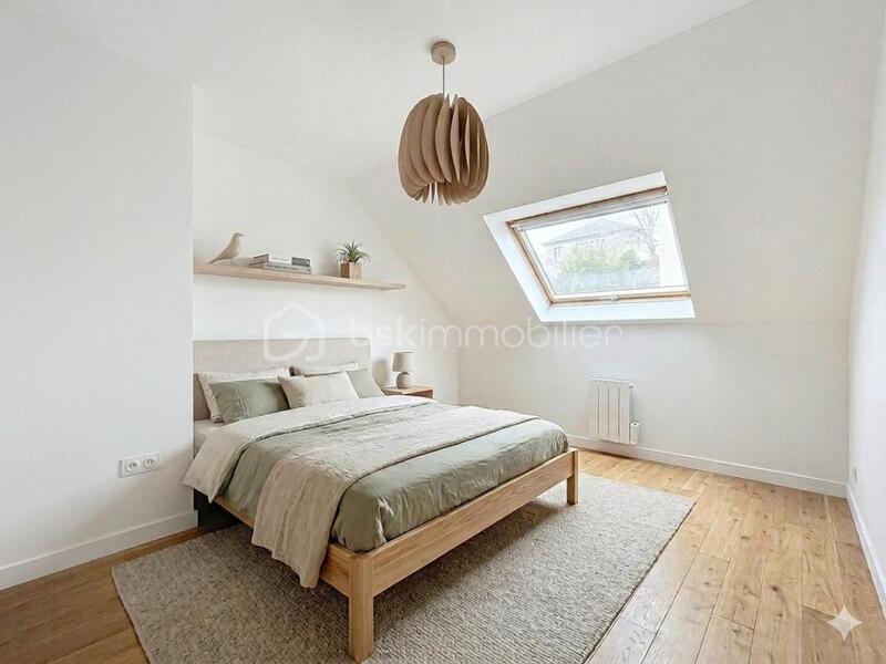 Maison de ville - 152 m² - 9 pièces