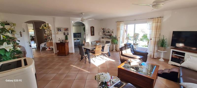 Villa - 140 m² - 5 pièces
