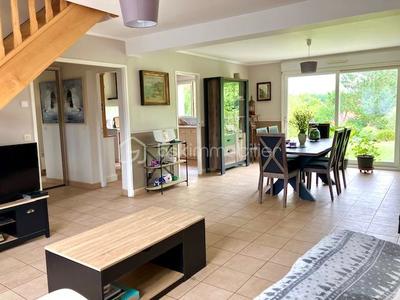 Maison - 108 m² - 5 pièces