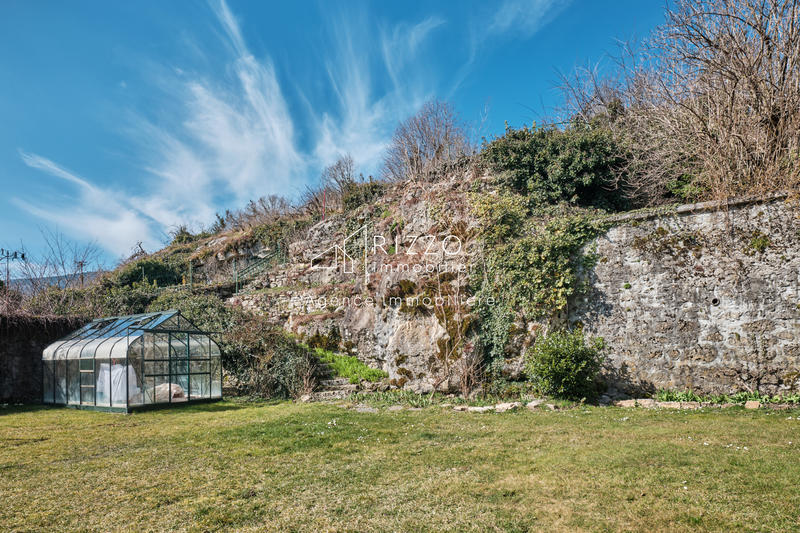 Bastide - 313 m² - 10 pièces