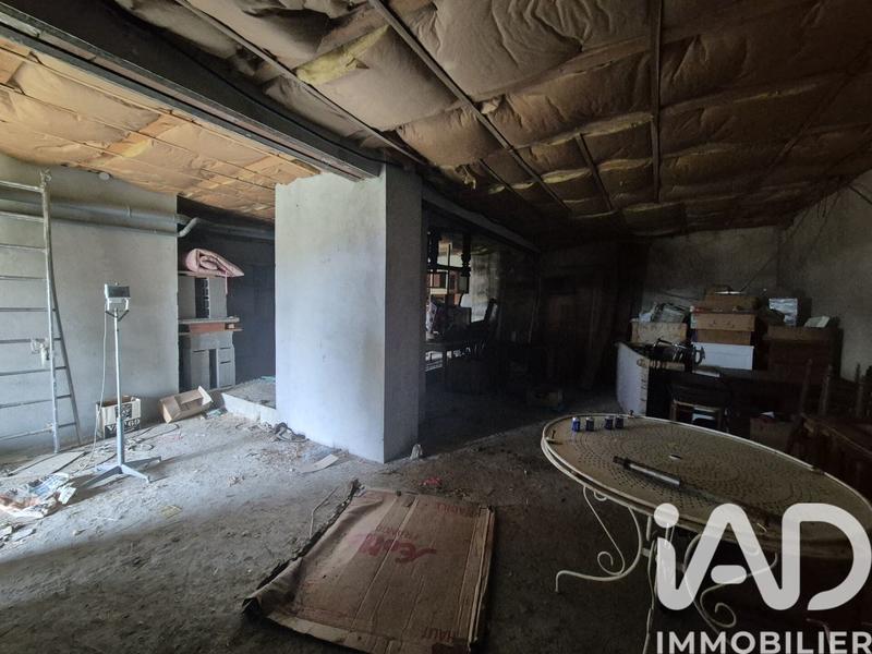 Maison - 238 m² - 6 pièces