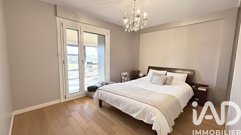 Maison - 180 m² - 4 pièces