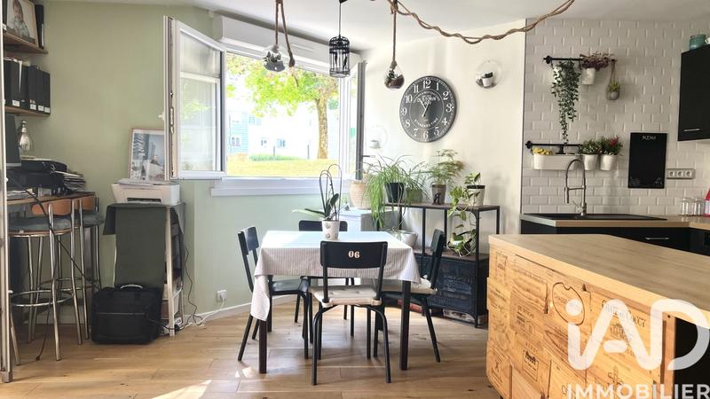 Appartement - 77 m² - 4 pièces