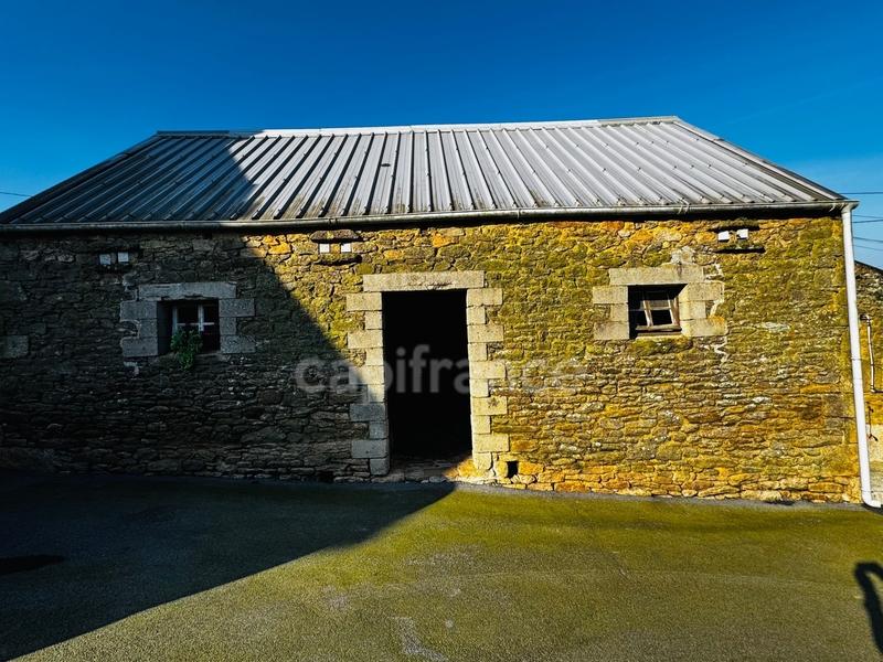 Maison en pierre - 105 m² - 4 pièces