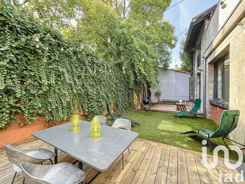 Appartement - 136 m² - 5 pièces