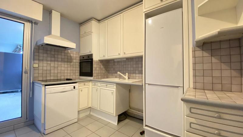 Appartement - 96 m² - 5 pièces