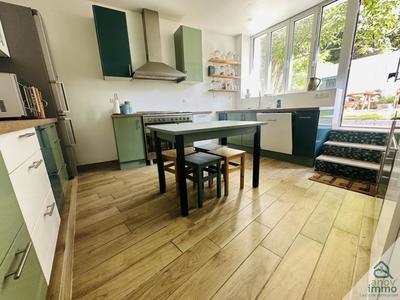 Maison de campagne - 174 m² - 10 pièces