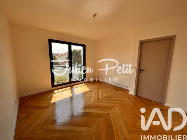 Maison - 119 m² - 6 pièces
