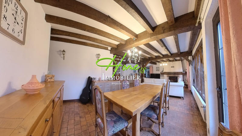 Maison - 145 m² - 7 pièces