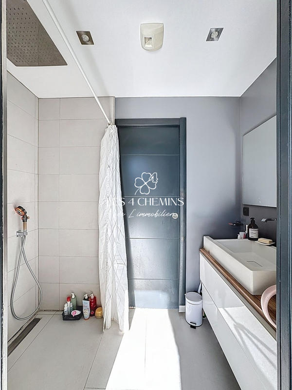 Villa - 174 m² - 5 pièces