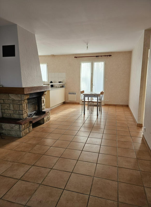 Maison - 100 m² - 3 pièces