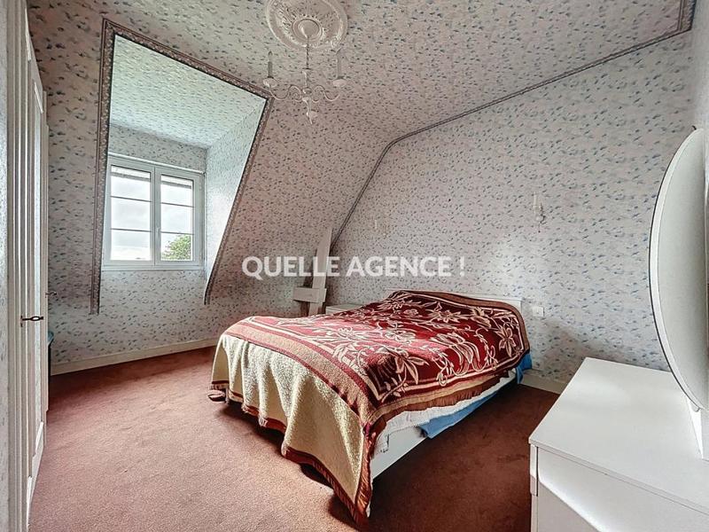 Maison - 141 m² - 8 pièces