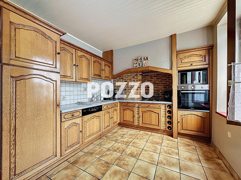 Maison - 160 m² - 7 pièces