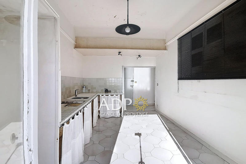 Appartement - 75 m² - 2 pièces