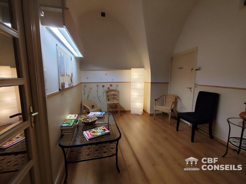 Local d'activités - 73 m²