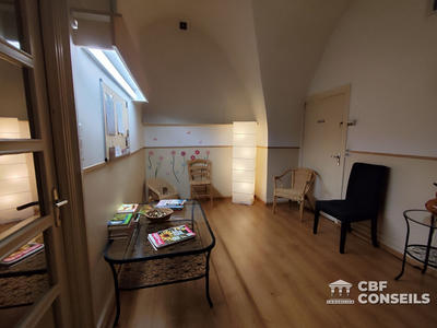 Local d'activités - 73 m²