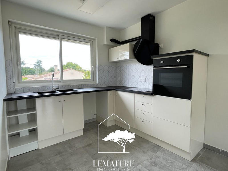 Appartement - 60 m² - 4 pièces