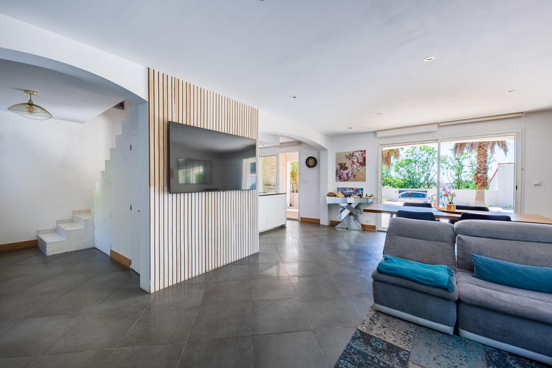 Maison contemporaine - 114 m² - 4 pièces