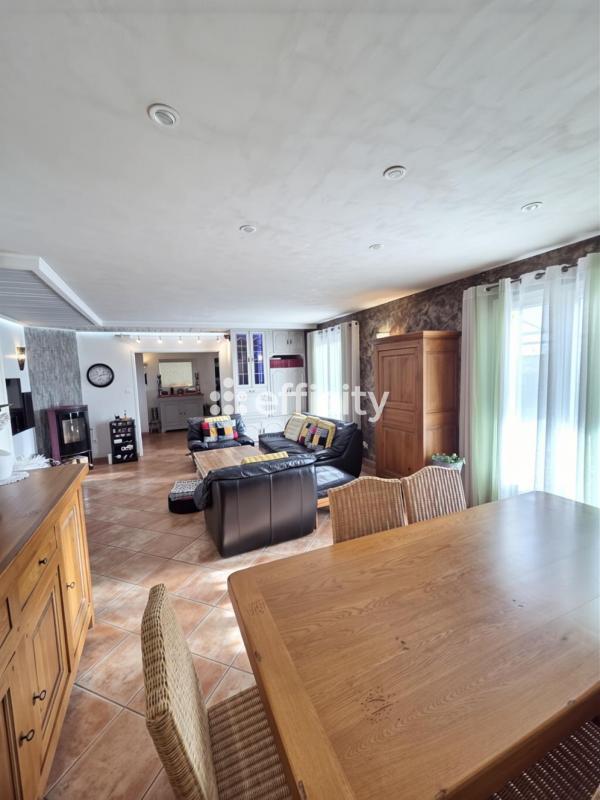 Villa - 132 m² - 6 pièces