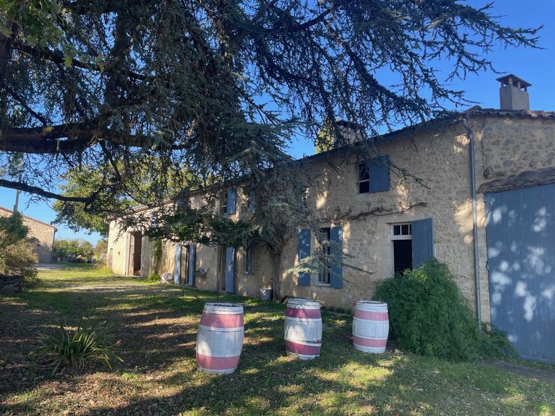 Maison ancienne - 270 m² - 7 pièces