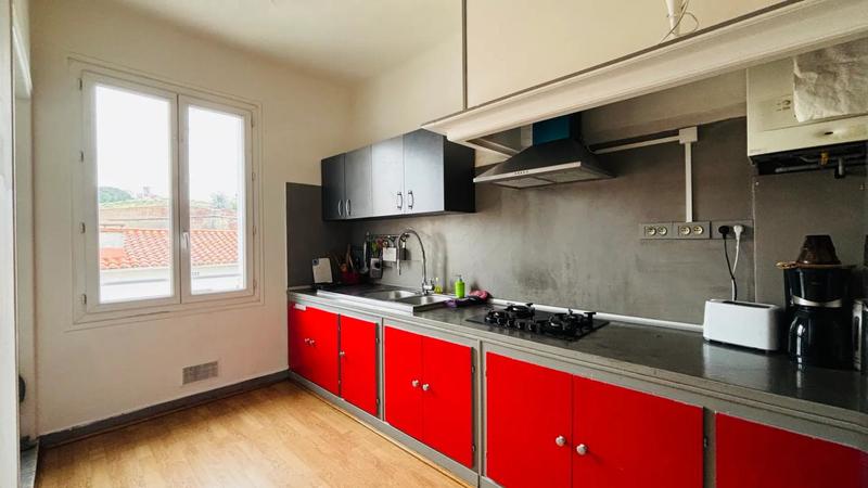 Appartement - 101 m² - 5 pièces