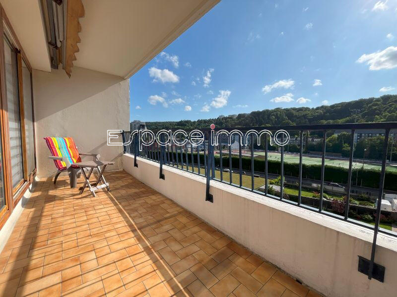 Appartement - 82 m² - 4 pièces