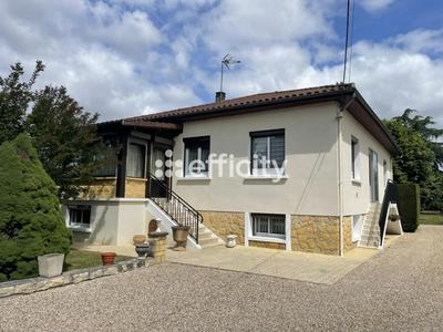 Maison - 160 m² - 5 pièces