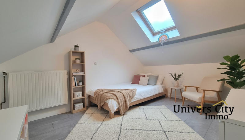 Maison - 80 m² - 4 pièces