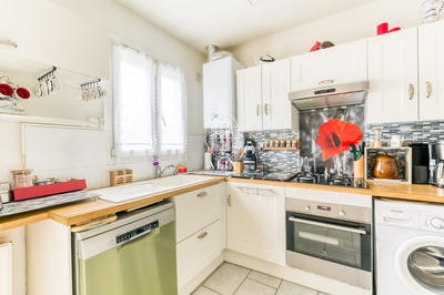 Maison traditionnelle - 75 m² - 4 pièces