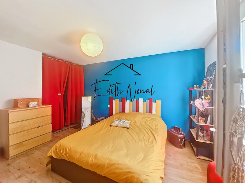 Appartement - 102 m² - 4 pièces