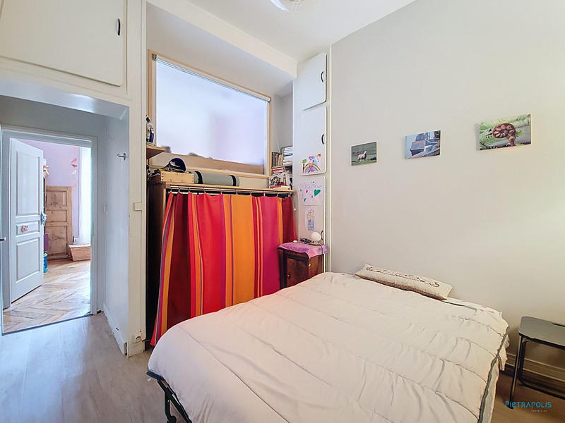 Appartement - 80 m² - 4 pièces