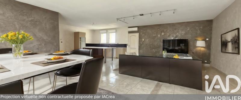 Maison - 303 m² - 15 pièces