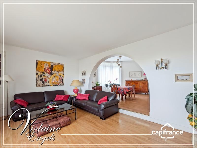 Maison - 170 m² - 7 pièces