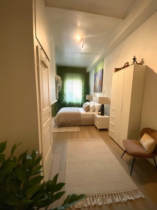 Appartement - 137 m² - 5 pièces