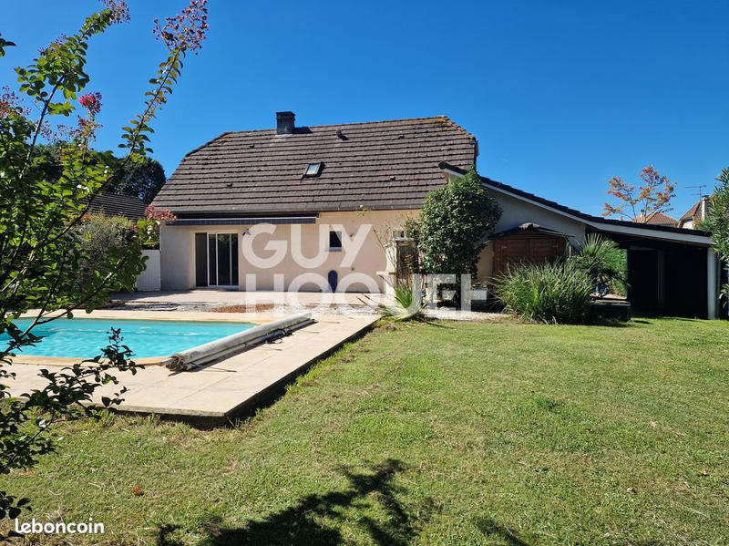 Maison - 107 m² - 5 pièces